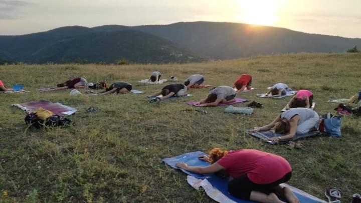 Serra San Quirico Agriturismo Becerca Vegan מראה חיצוני תמונה