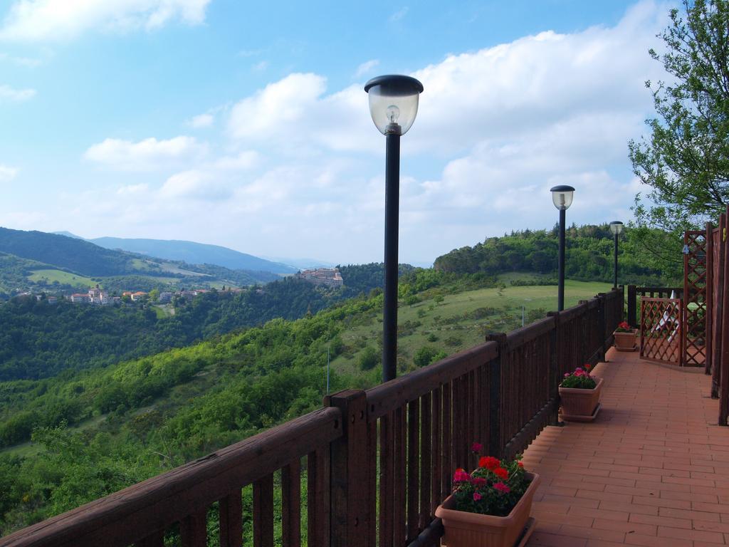 Serra San Quirico Agriturismo Becerca Vegan מראה חיצוני תמונה