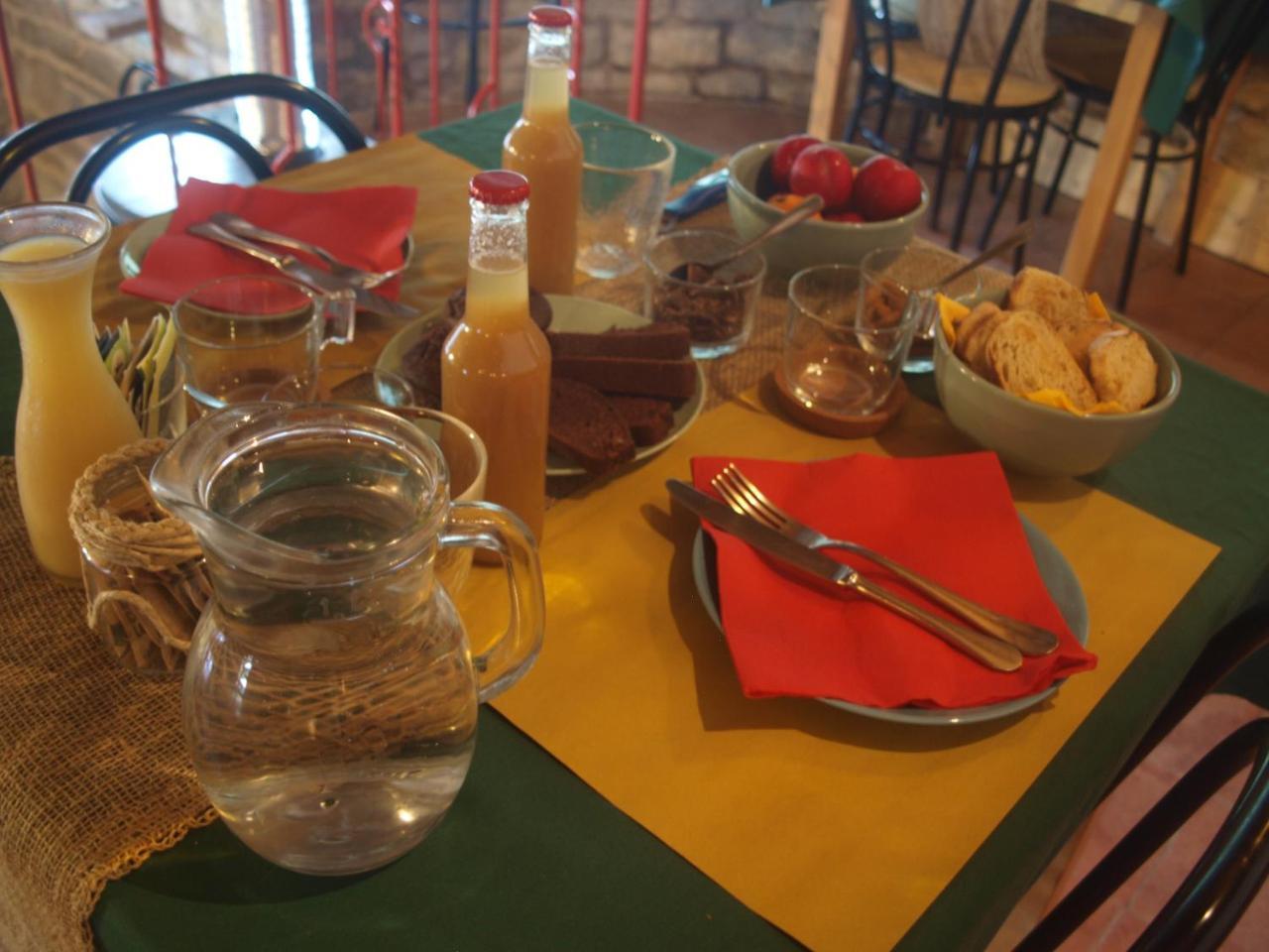Serra San Quirico Agriturismo Becerca Vegan מראה חיצוני תמונה